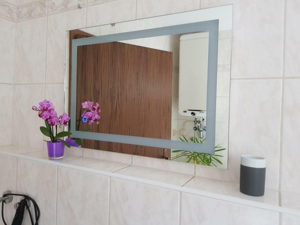 Ferienwohnung Tinas Beauty Neckarsteinach Exterior foto